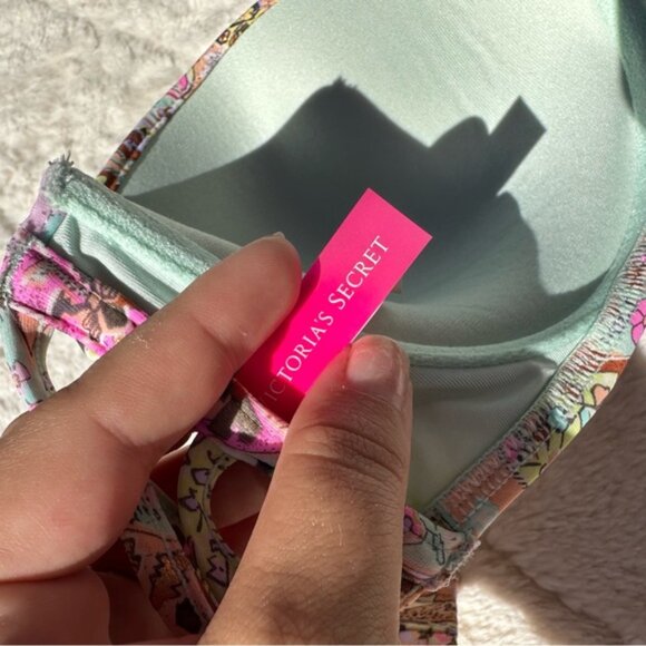 Victoria's Secret | "Byron Bay" Strapless Bikini Top | Size 34DD - Picture 9 of 11